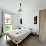 T2 4 Pers Les Cézeaux Balcon Et Parking Gratuit Appartement