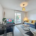 T2 4 Pers Les Cézeaux Balcon Et Parking Gratuit Appartement